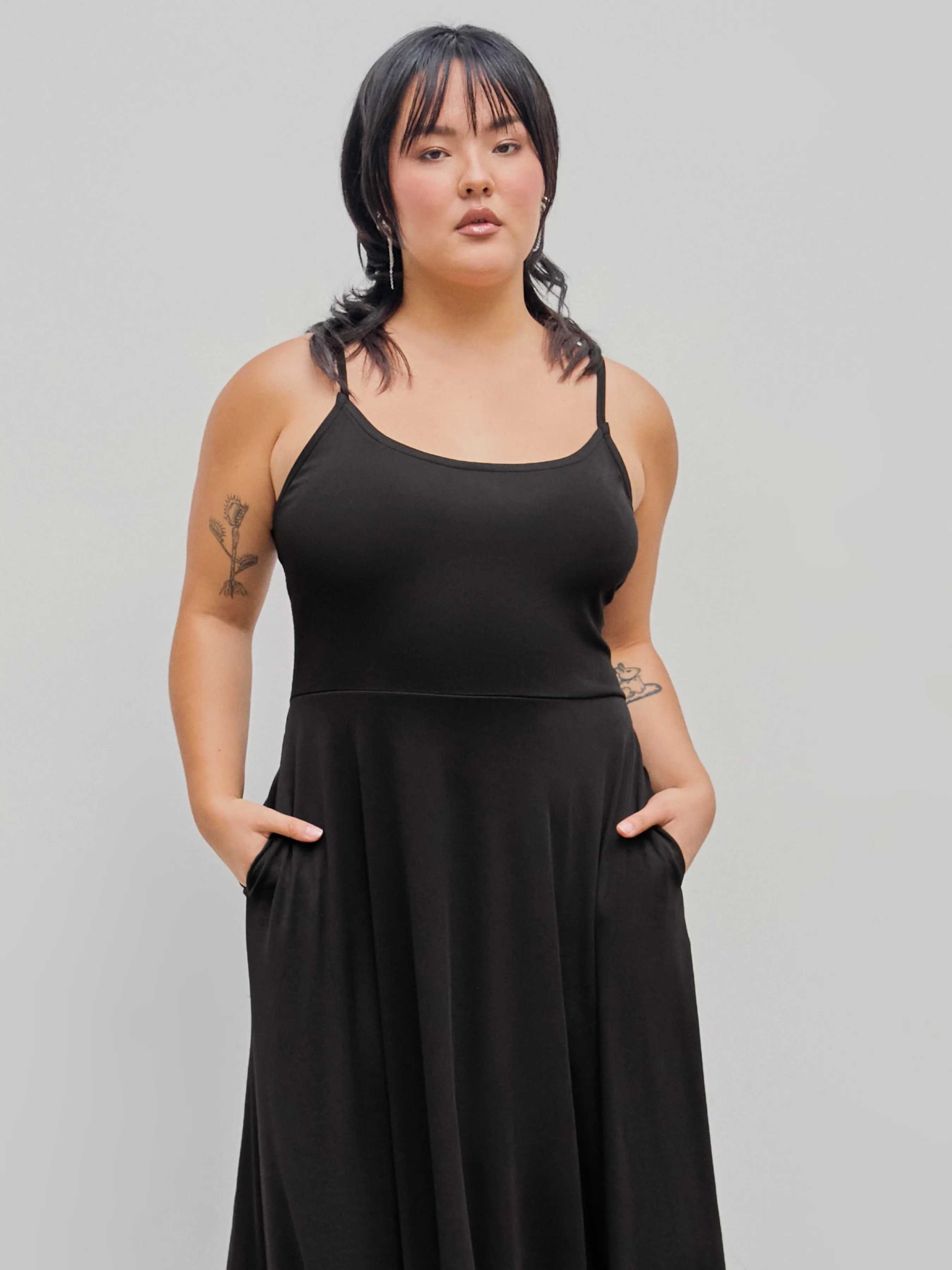 Vestido Maxi Cami Liso Curvy