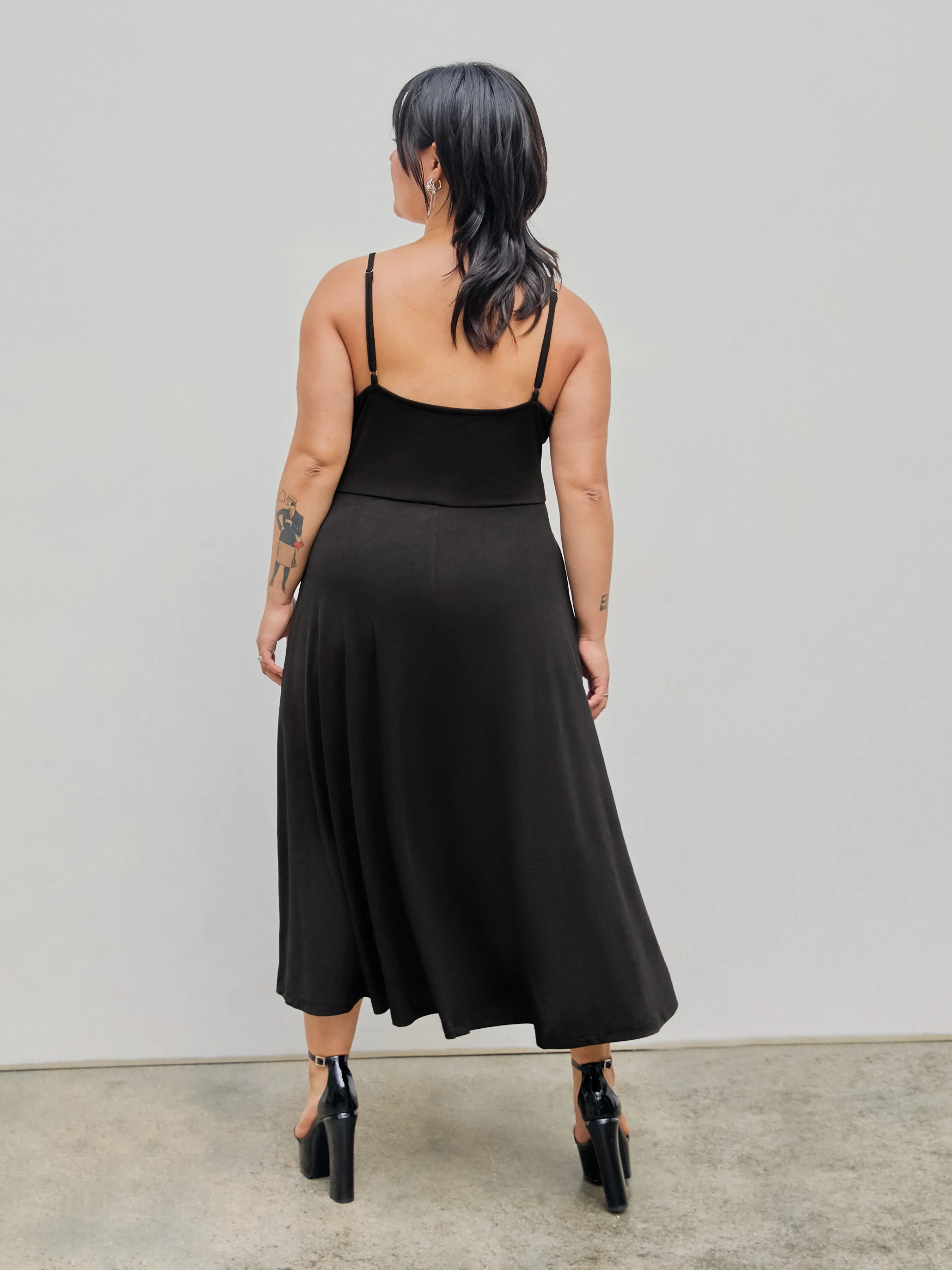 Vestido Maxi Cami Liso Curvy